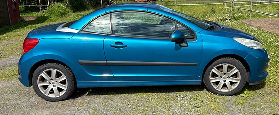 Peugeot 207 CC 4 of 4