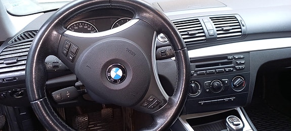 BMW 118d 5 of 5