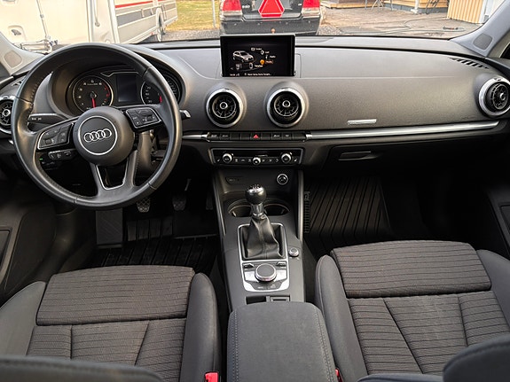 Audi A3 5 of 5