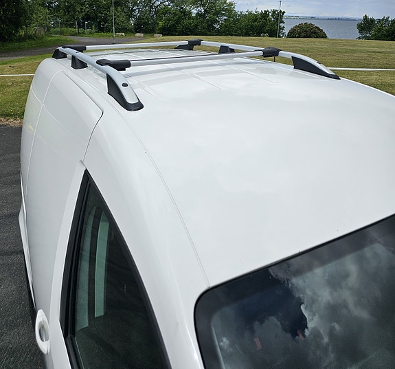 Volkswagen Caddy 4 of 5