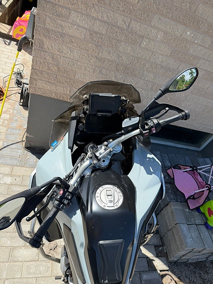 BMW F 850 GS Adventure 2 of 12