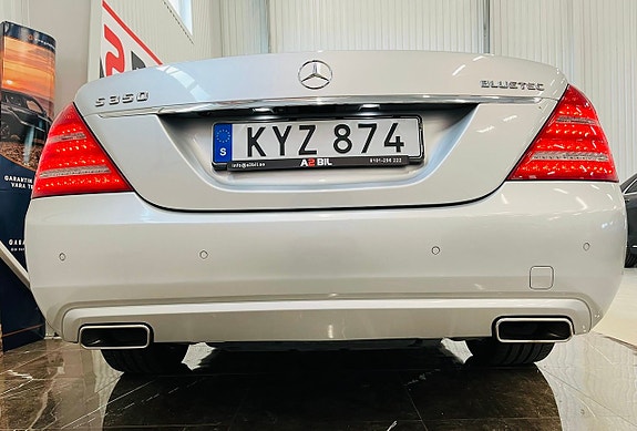 Mercedes-Benz S350 8 of 27