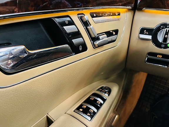 Mercedes-Benz S350 26 of 27