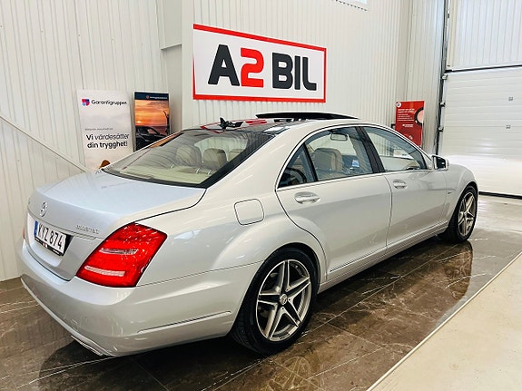 Mercedes-Benz S350 5 of 5