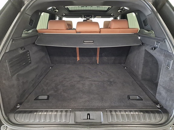 Land Rover Range Rover Sport 9 of 26