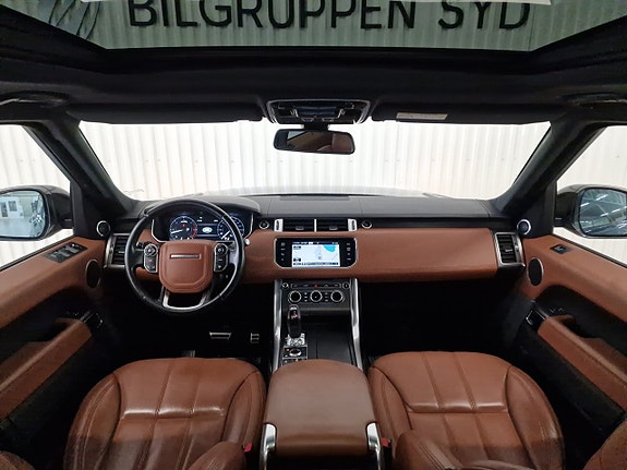 Land Rover Range Rover Sport 13 of 26