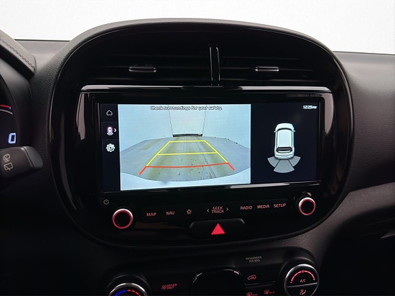 Kia e-Soul 17 of 30
