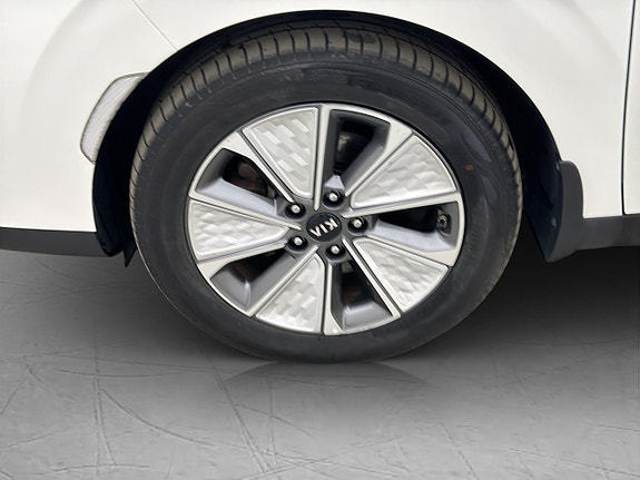 Kia e-Soul 30 of 30