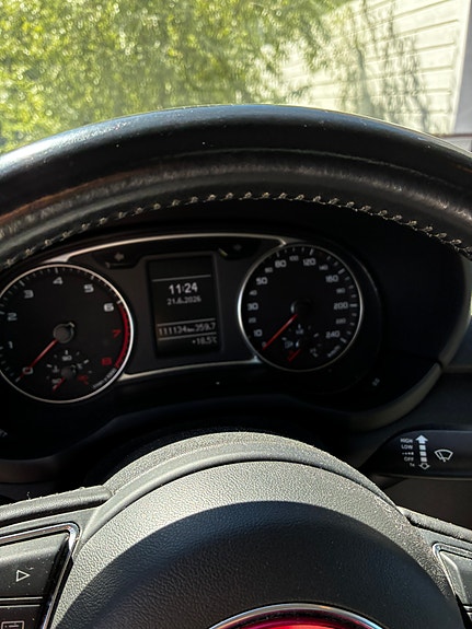 Audi A1 4 of 5