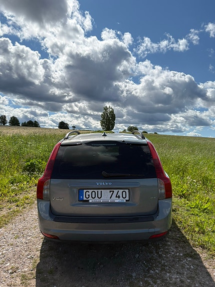 Volvo V50 5 of 5