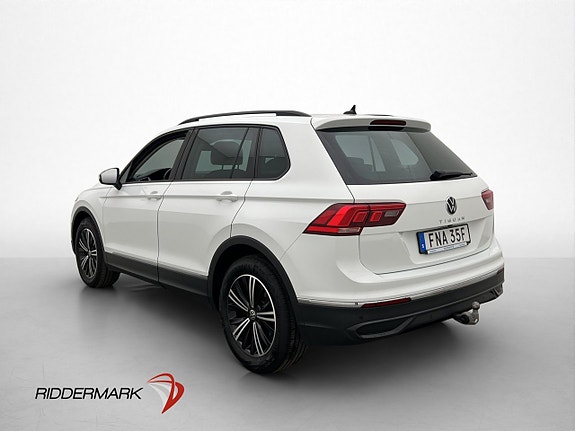 Volkswagen Tiguan 5 of 30