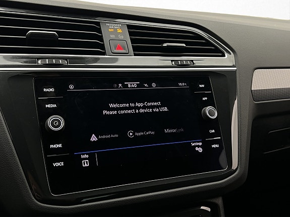 Volkswagen Tiguan 26 of 30