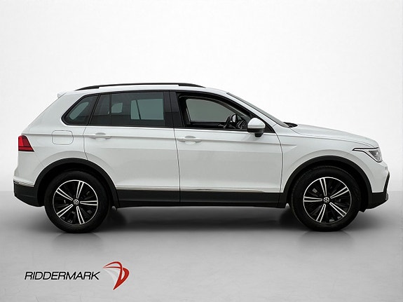 Volkswagen Tiguan 9 of 30