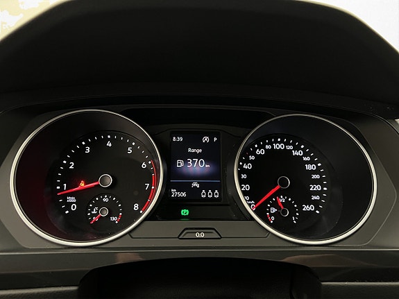 Volkswagen Tiguan 19 of 30