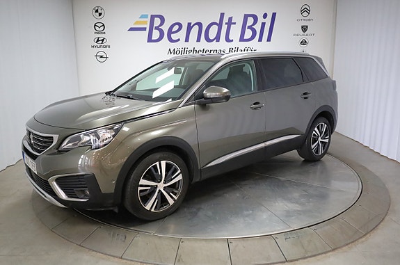 Peugeot 5008 4 of 5