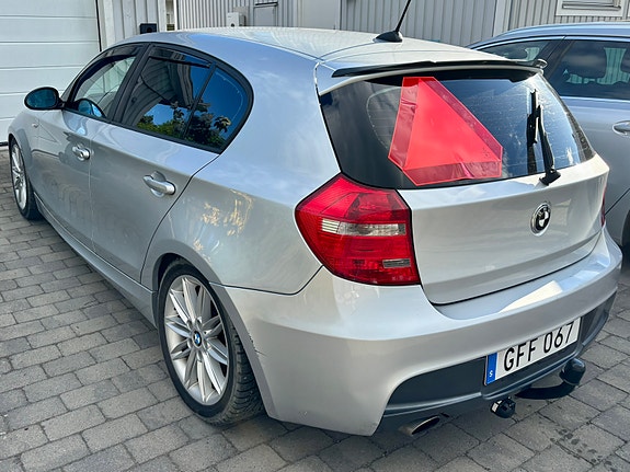 BMW 120d 3 of 8