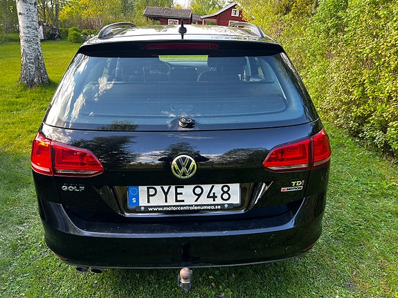 Volkswagen Golf VII 4 of 5