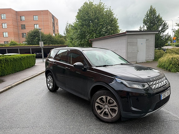 Land Rover Discovery Sport 4 of 5