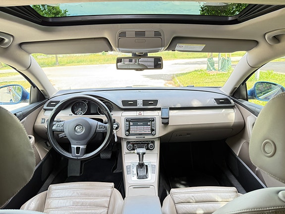 Volkswagen Passat 4 of 5