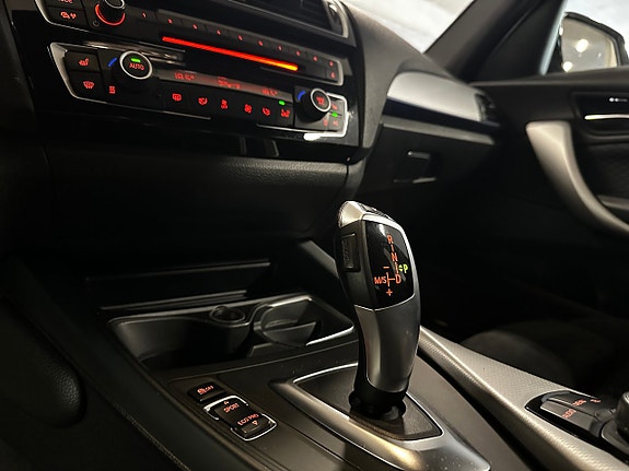 BMW 116d 14 of 18