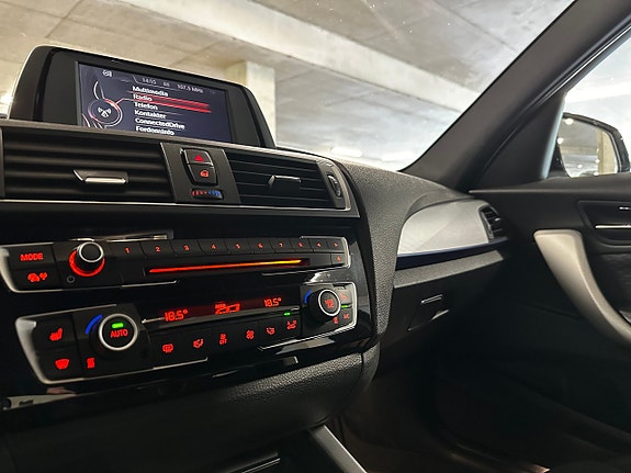 BMW 116d 15 of 18