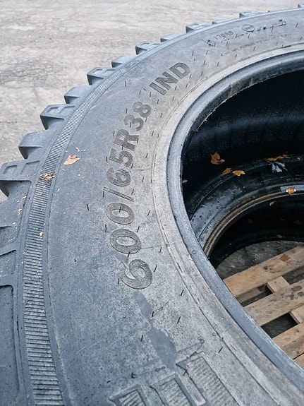 Alliance Multiuse 550.  600/65R38 4 of 4
