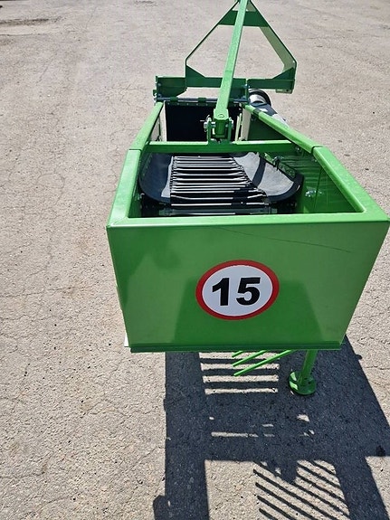 Bomet Upus Z656 5 of 6