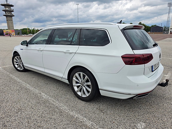 Volkswagen Passat 4 of 5