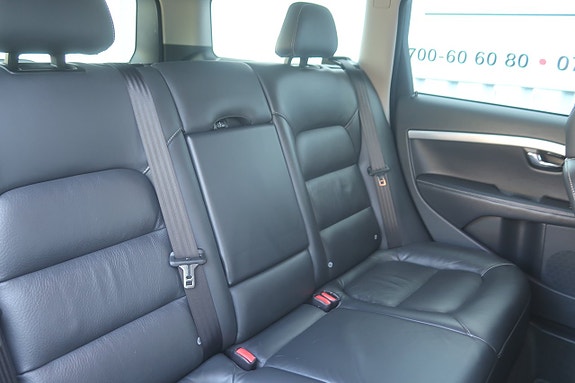 Volvo XC70 10 of 27