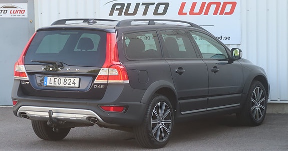 Volvo XC70 4 of 5