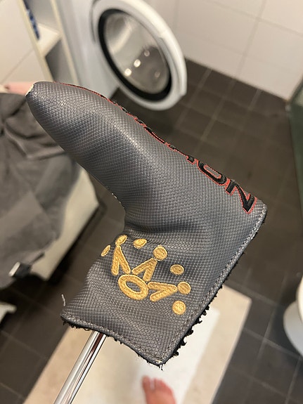 Product image 8 of 9