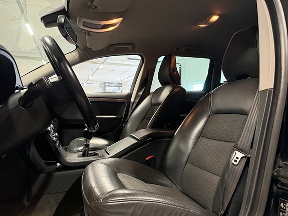 Volvo V70 13 of 21