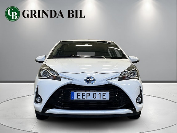Toyota Yaris 5 of 23