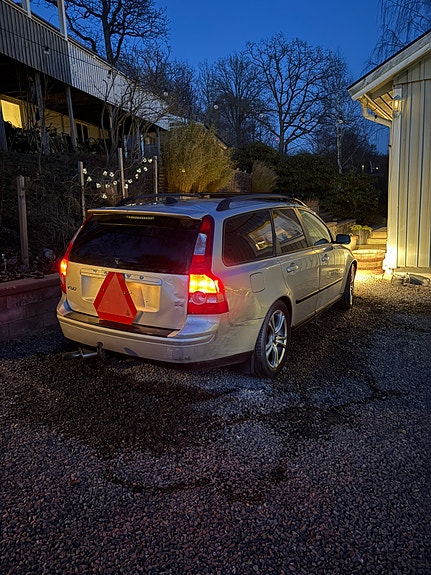 Volvo V50 2 of 3