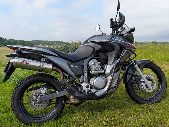 Honda XL700VA Transalp 2 of 5