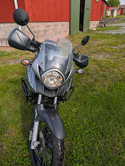 Honda XL700VA Transalp 5 of 5