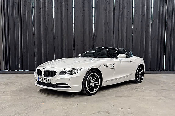 BMW Z4 2 of 5