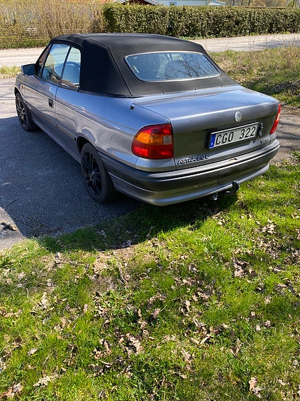 Opel Astra 9 of 12