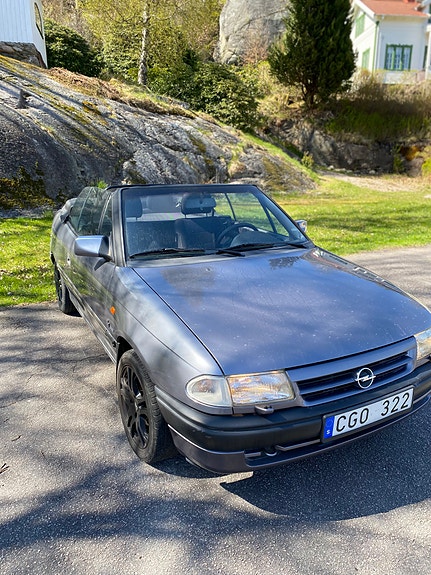 Opel Astra 2 of 5