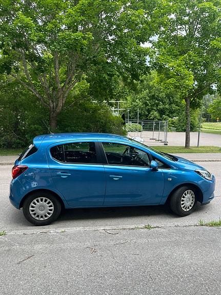 Opel Corsa 2 of 5