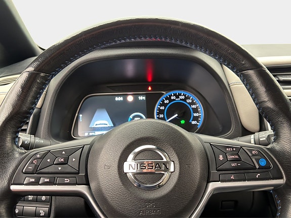 Nissan Leaf 22 of 29