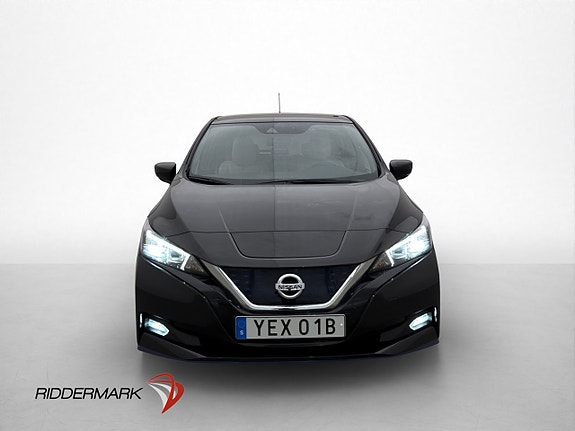 Nissan Leaf 2 of 29