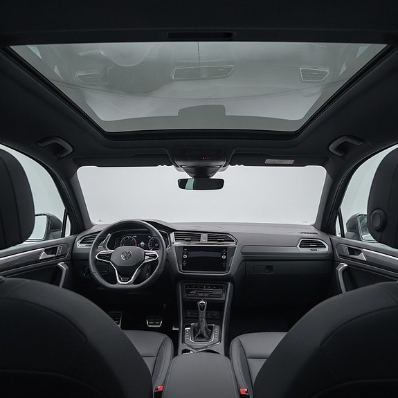 Volkswagen Tiguan 7 of 14