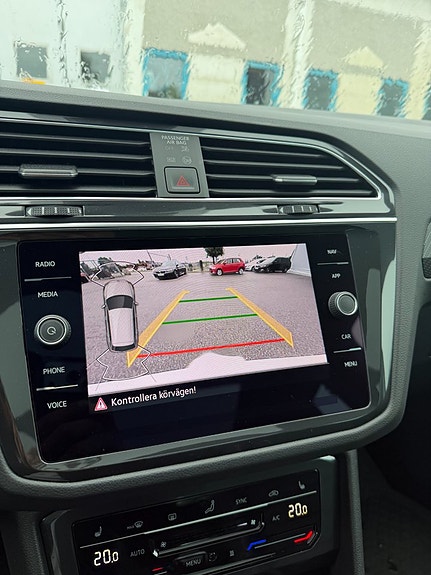 Volkswagen Tiguan 14 of 14