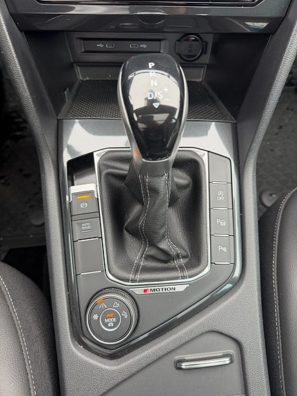 Volkswagen Tiguan 11 of 14