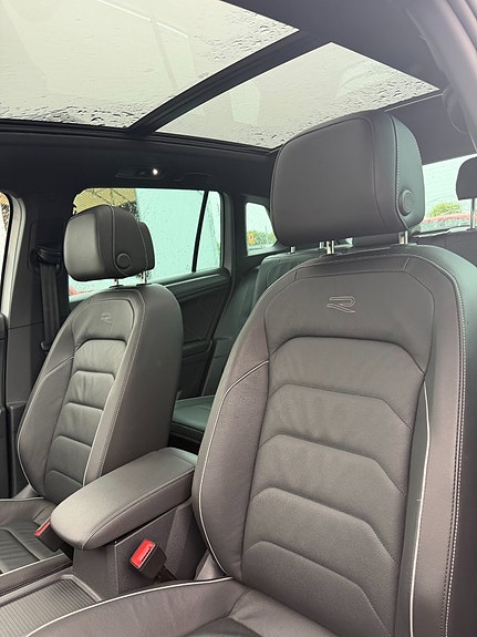 Volkswagen Tiguan 8 of 14