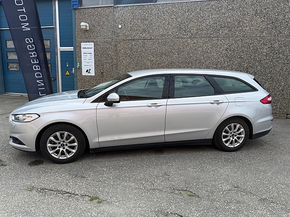 Ford Mondeo 3 of 5