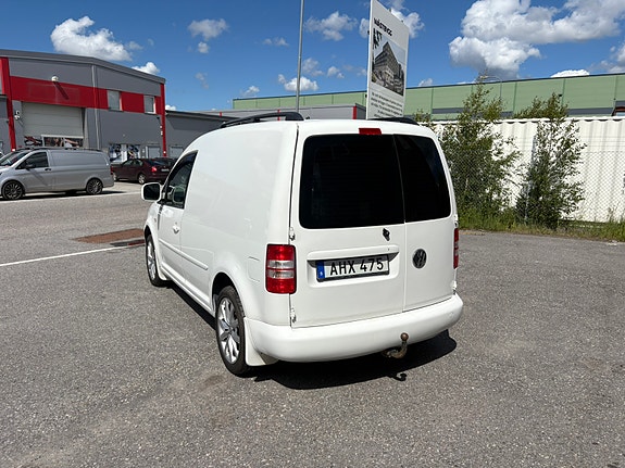 Volkswagen Caddy 3 of 5