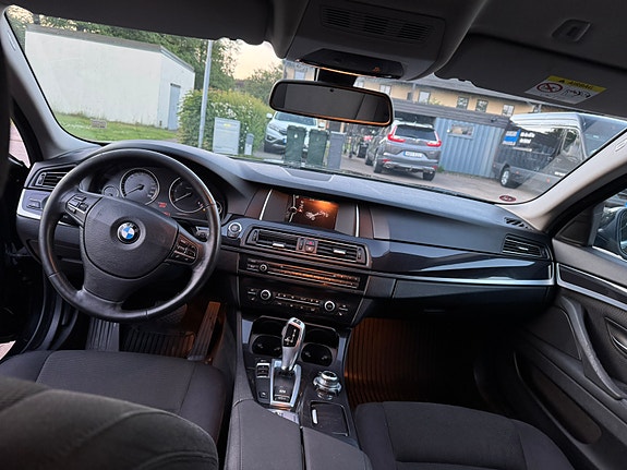BMW 520d 5 of 5