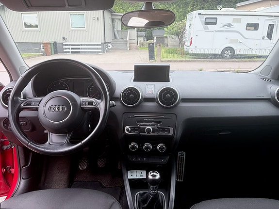 Audi A1 5 of 11